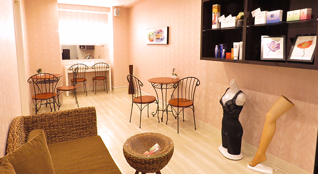 ウェビリア池袋店